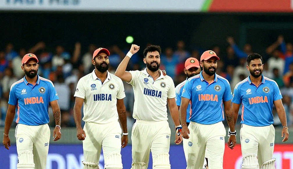 सैम अयूब की रिहाई: 7, 8, 6 का क्रम, 11 महीने का सूखा, और वनडे का वो सच जो कप्तान के बयान से 24 घंटे पहले तय हो चुका था सैम अयूब की रिहाई: 7, 8, 6 का क्रम, 11 महीने का सूखा, और वनडे का वो सच जो कप्तान के बयान से 24 घंटे पहले तय हो चुका था