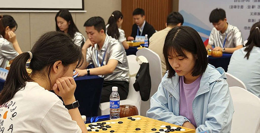 27 Miniatures, One Missing Denominator: Prague 2026 and the ChessBase Magazine #225 Ledger 27 Miniatures, One Missing Denominator: Prague 2026 and the ChessBase Magazine #225 Ledger